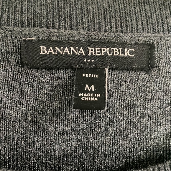Banana Republic sweater with lace M petit - Picture 2 of 9